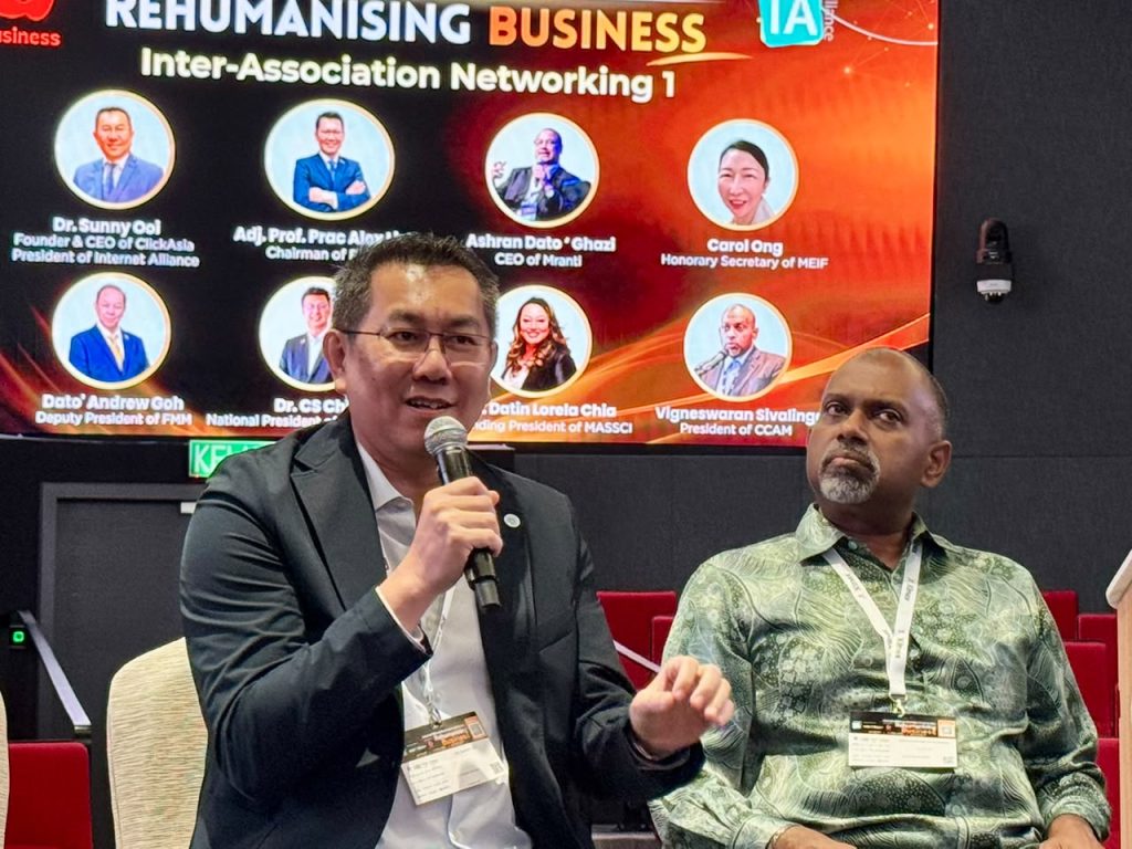 Dr. Sunny Ooi, President of Internet Alliance and Founder & CEO of ClickAsia, speaking during the Inter-Association Networking panel session on Rehumanising Business at IABS 2026